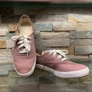 Women’s sz 6 Keds sneakers